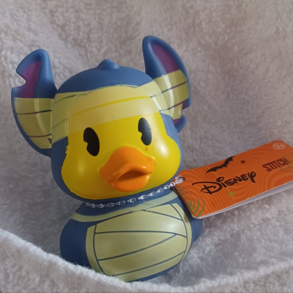 Disney Mummy Stitch Halloween DuckaLooz Duck